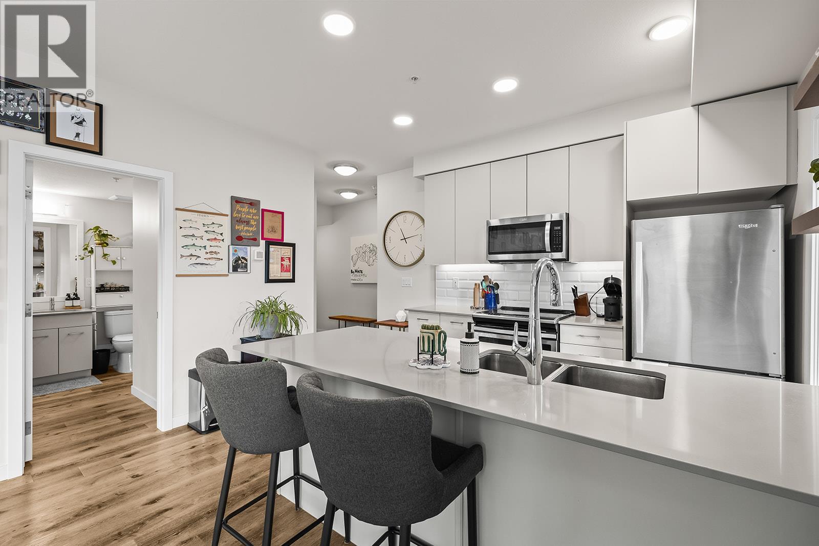 312 722 Valley Road, Kelowna