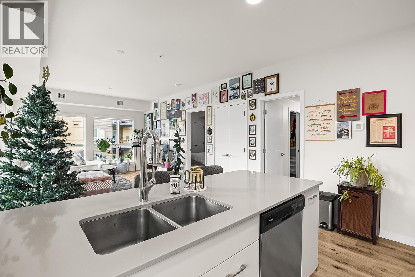 312 722 Valley Road, Kelowna