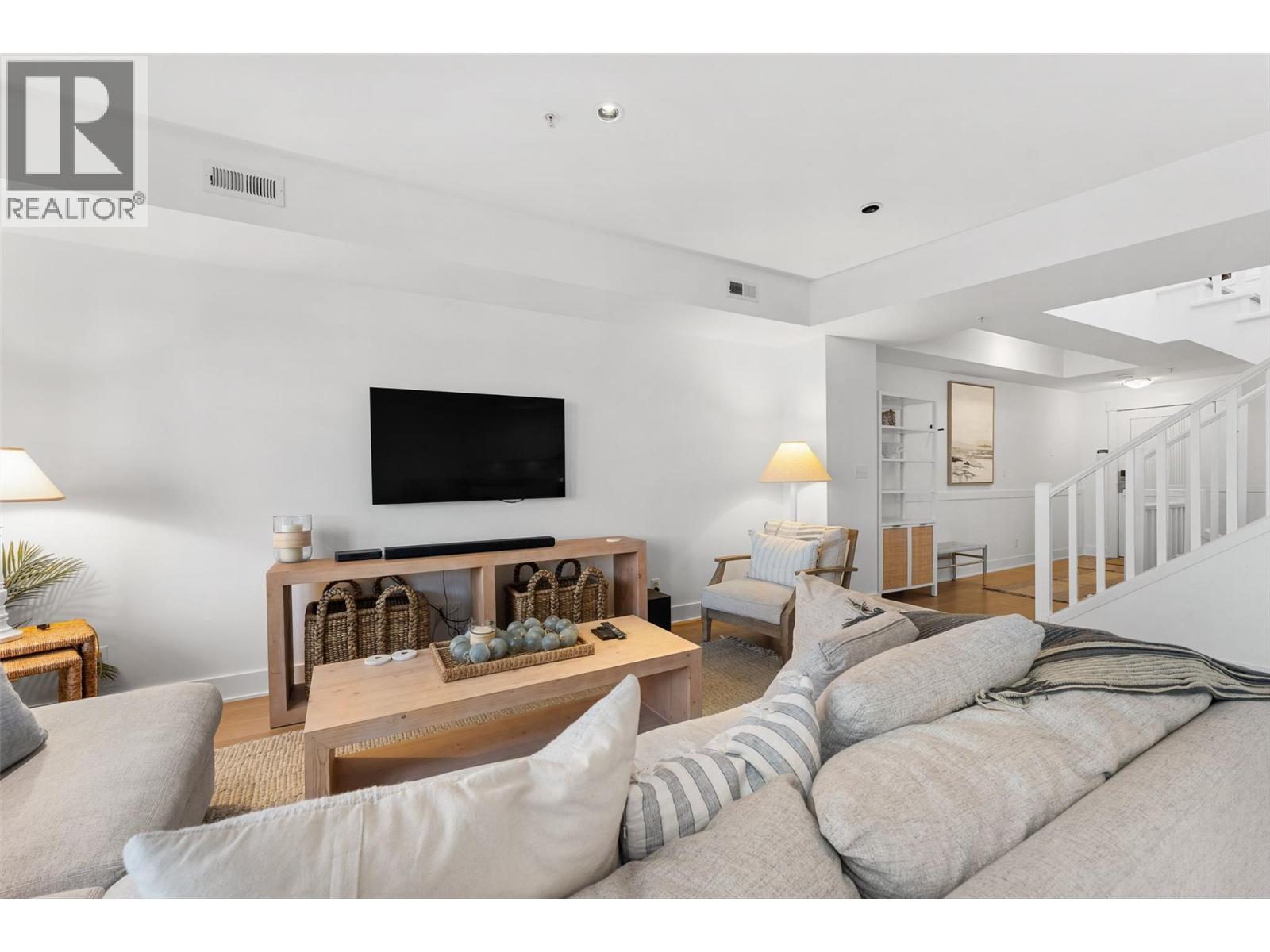 325 3880 Truswell Road, Kelowna