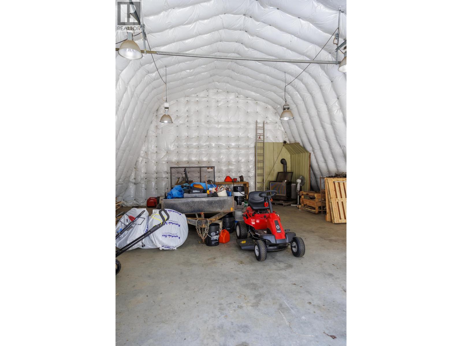 9509 DUNSTER-CROYDON ROAD - 13