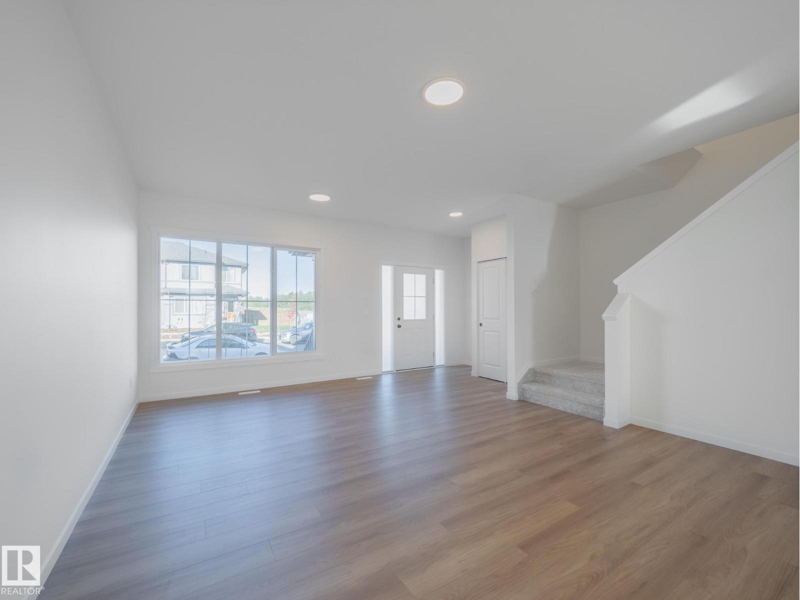 17334 6A ST NE, Edmonton