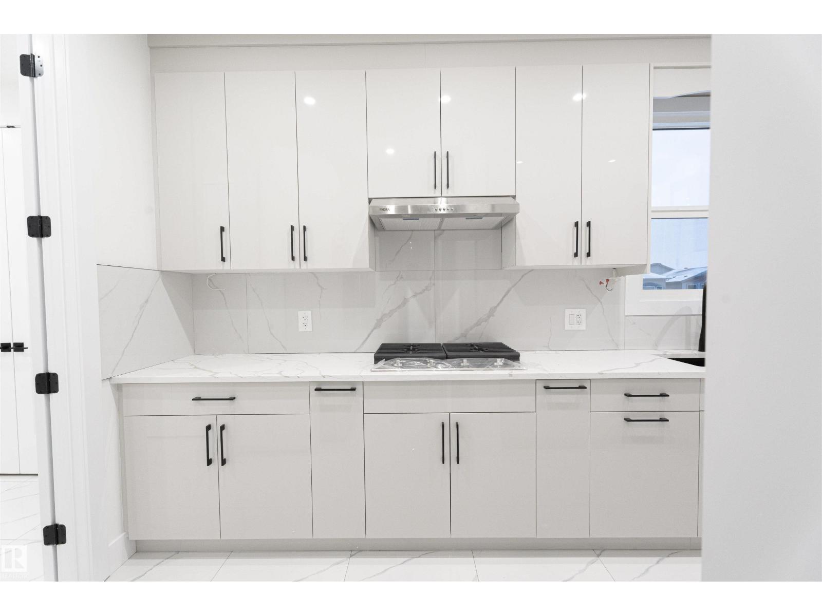 3820 42 AV, Beaumont