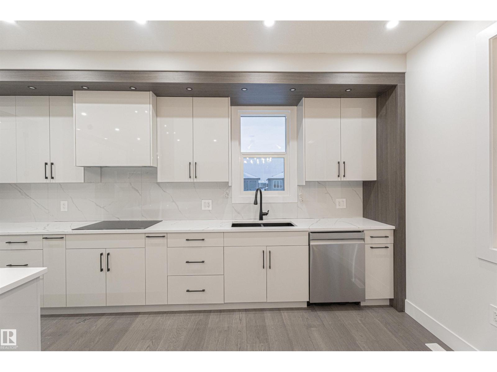 3820 42 AV, Beaumont