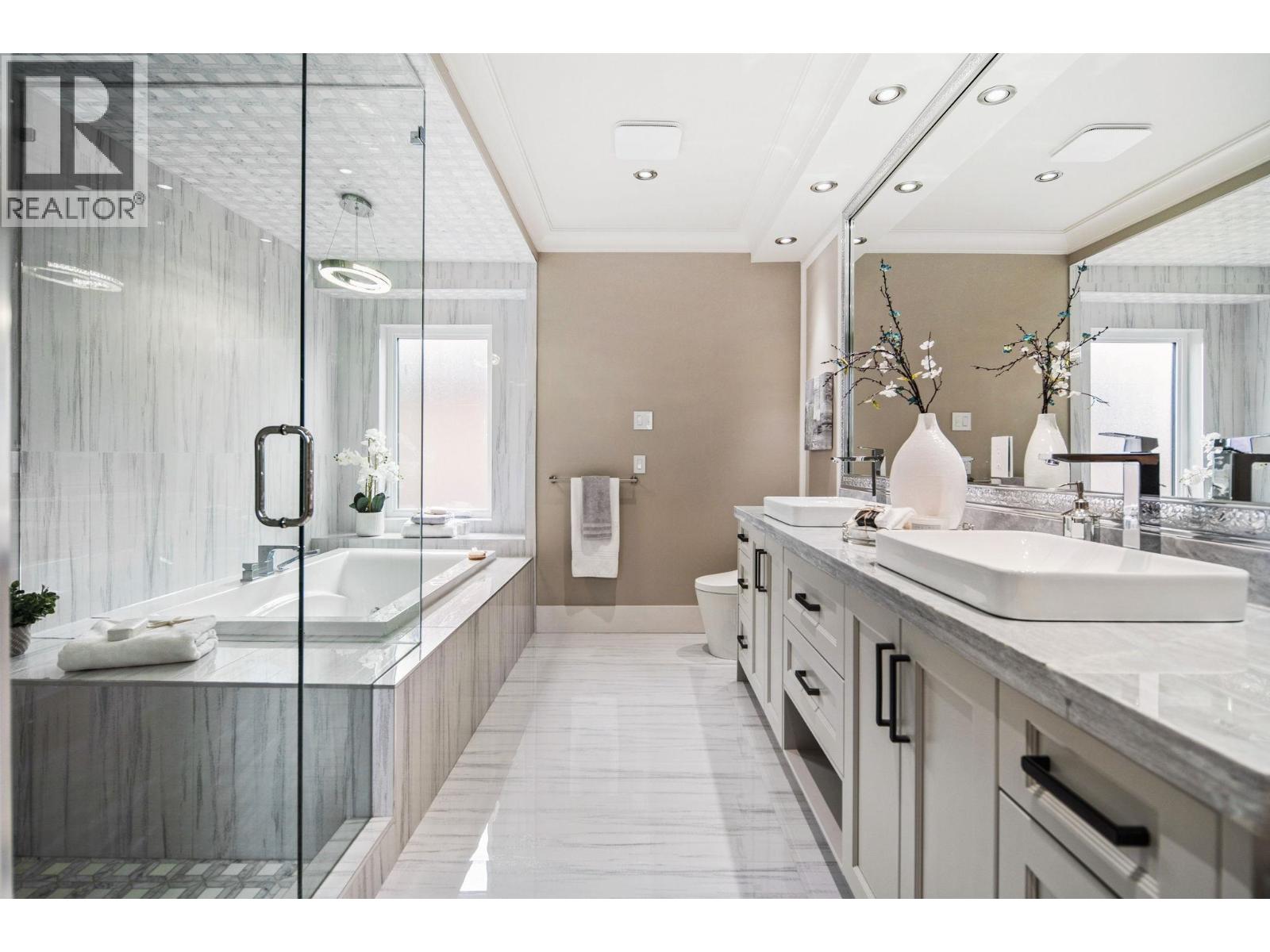 9631 BAKERVIEW Drive, Richmond