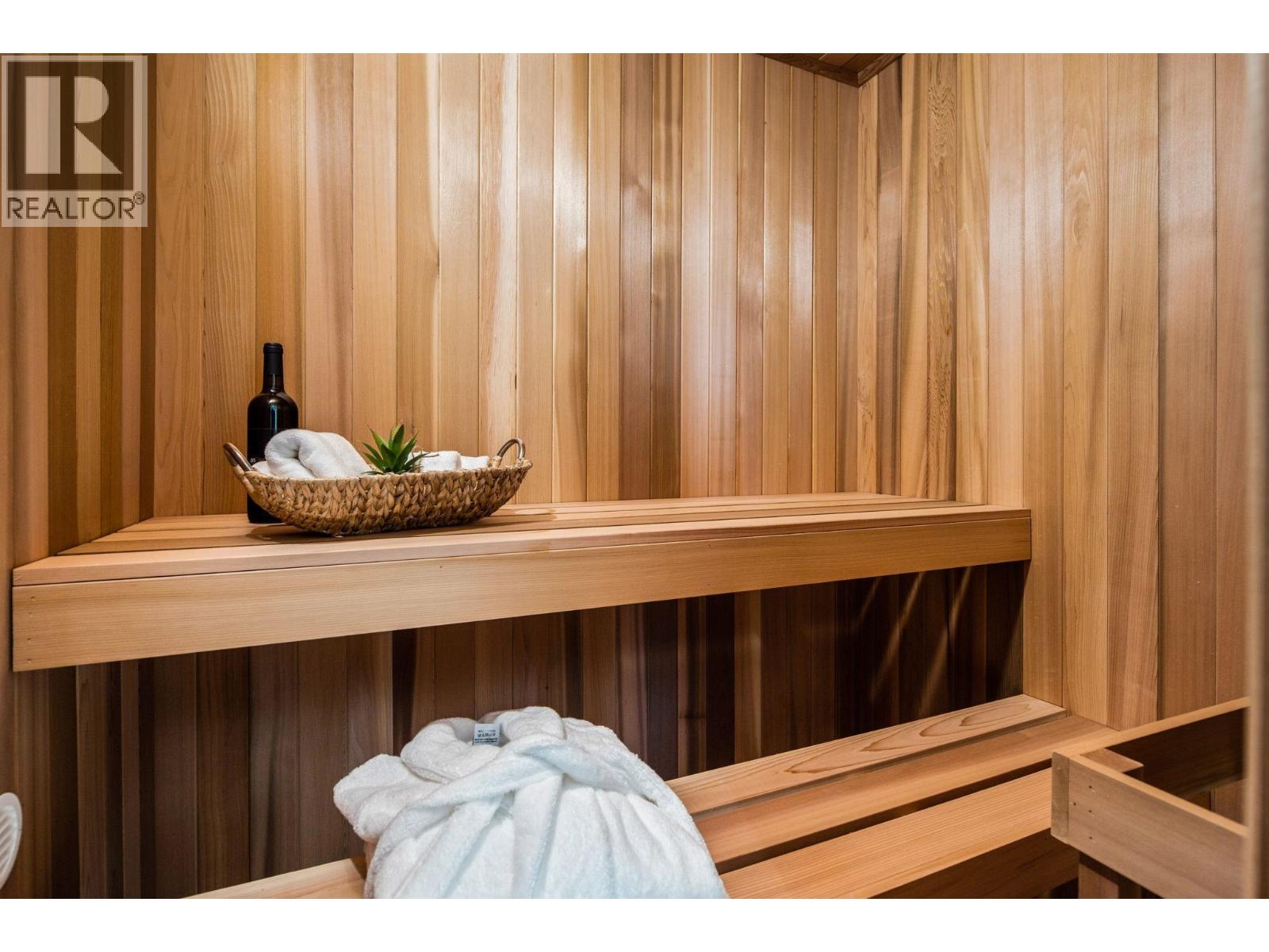 9631 BAKERVIEW Drive, Richmond