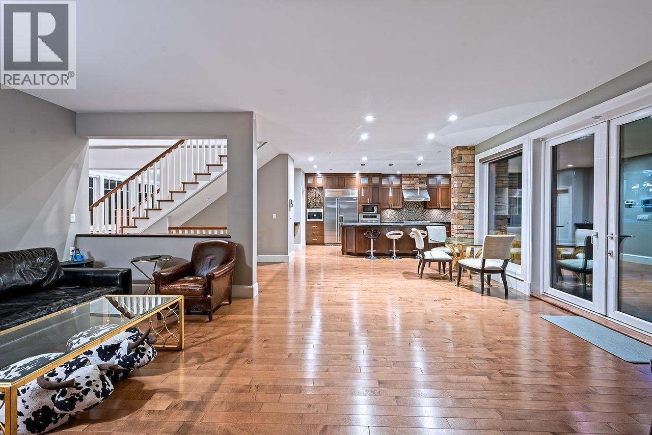 1116 LAWSON AVENUE - Photo 2 of 39, West Vancouver, British Columbia