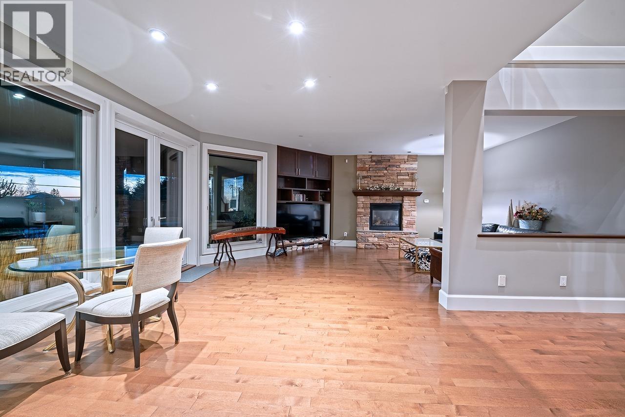 1116 LAWSON AVENUE - Photo 4 of 39, West Vancouver, British Columbia