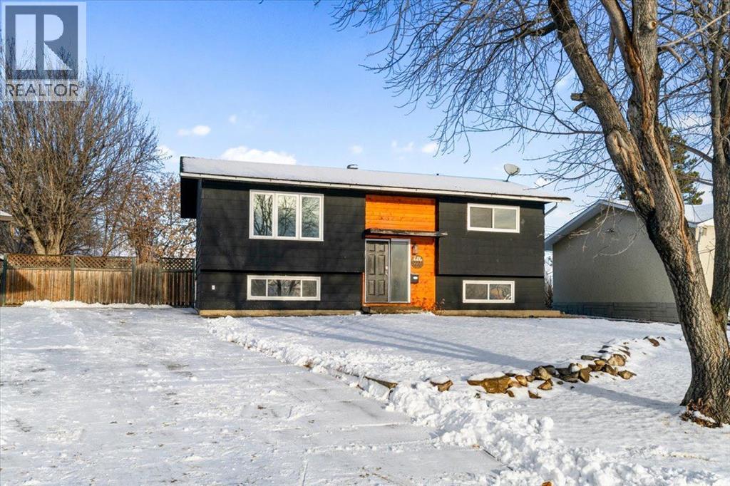 9224 110 Avenue, Grande Prairie, Alberta