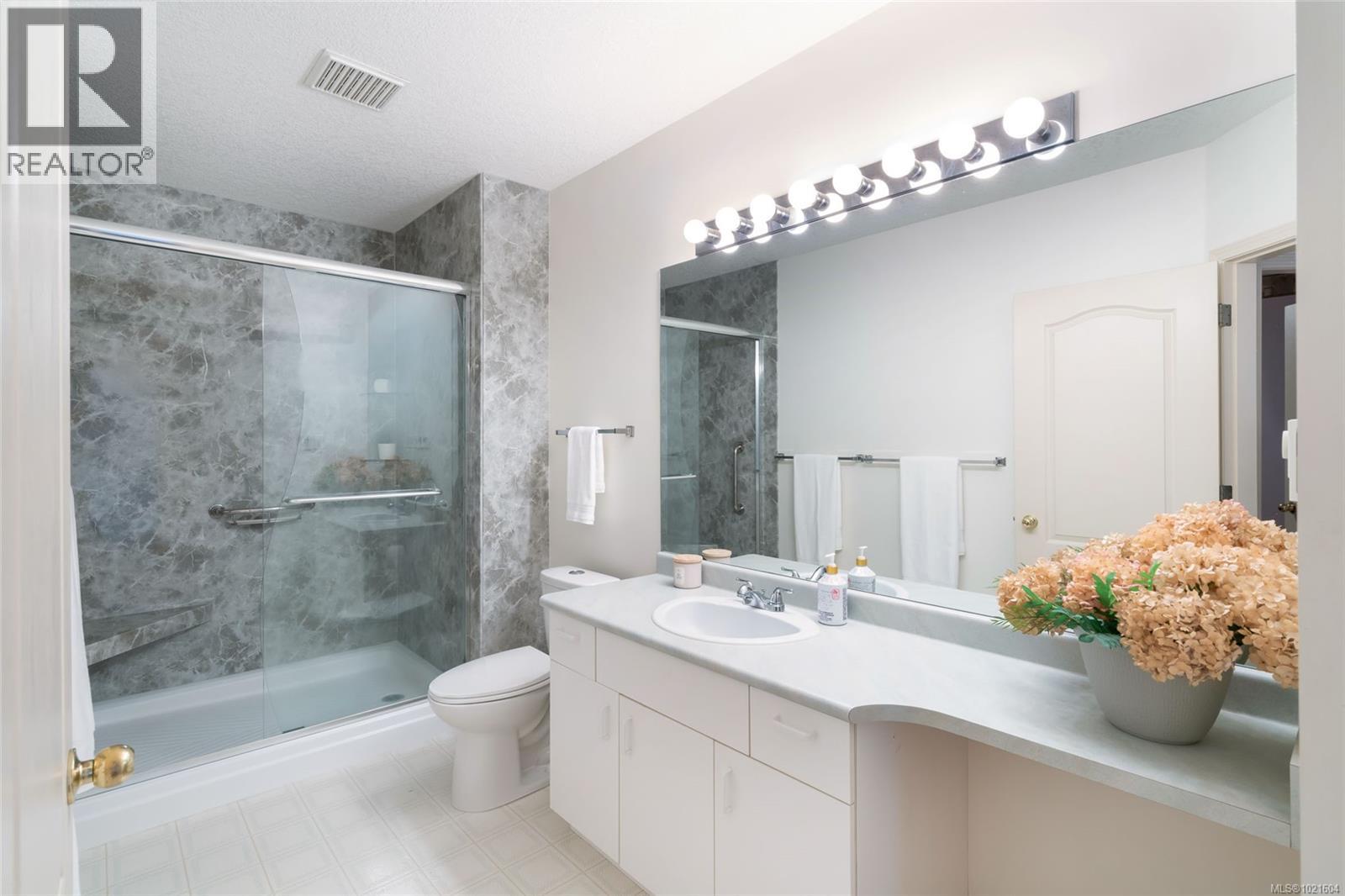 126 635 Blenkin Ave, Parksville