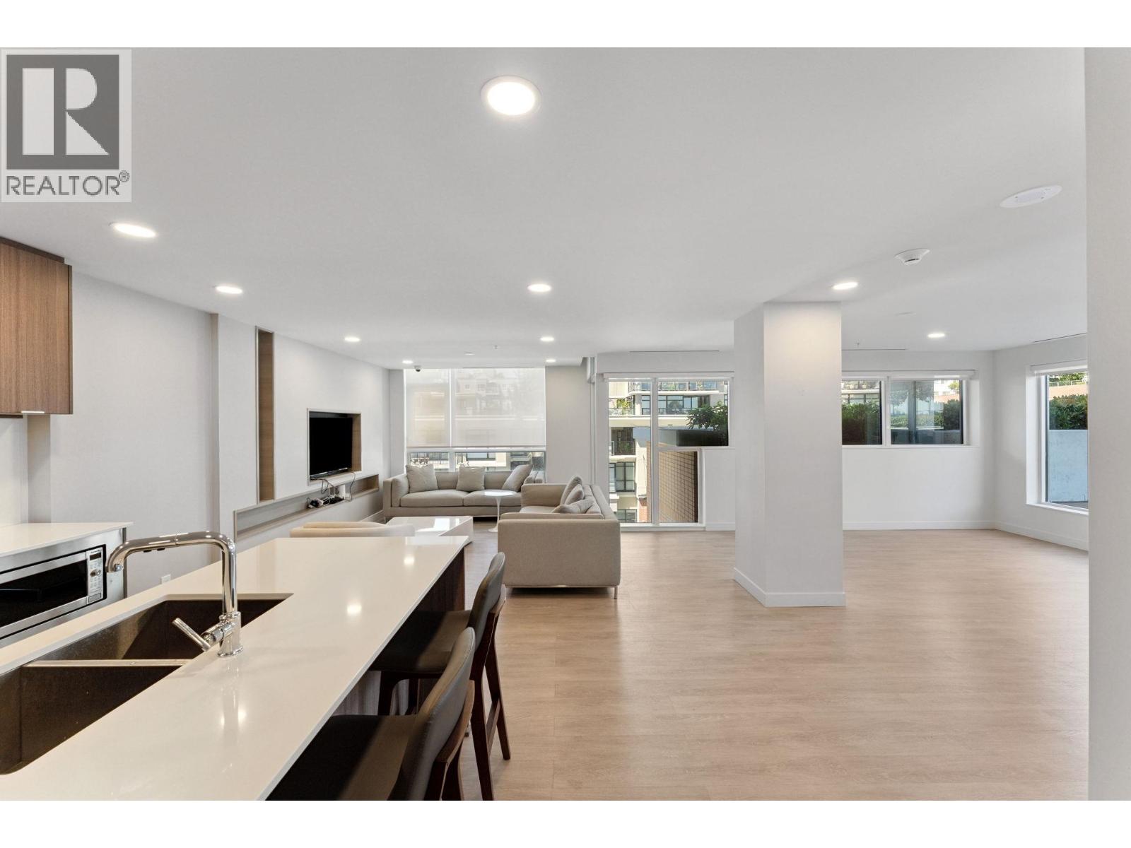 2406 618 CARNARVON STREET, New Westminster