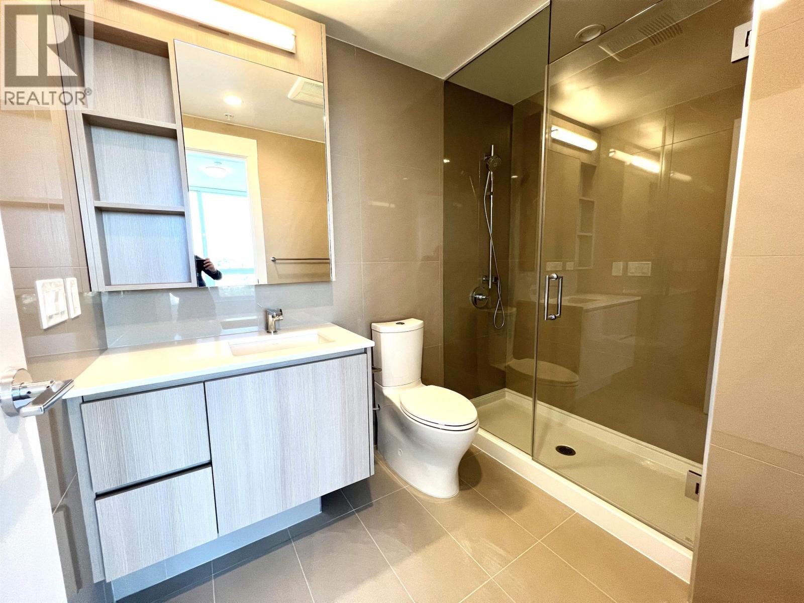 2406 618 CARNARVON STREET, New Westminster