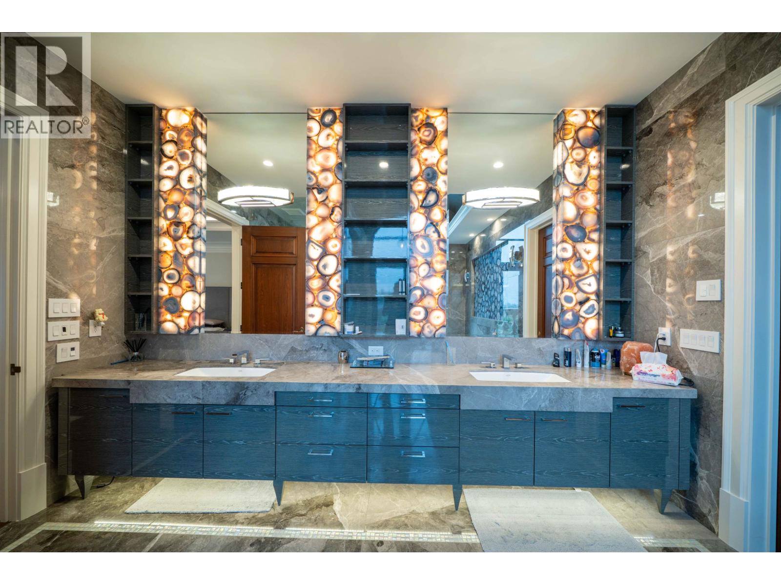 11400 NO. 2 Road, Richmond