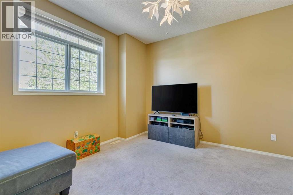 Single Family House for Sale in  Chapalina Place SE Chaparral Calgary 