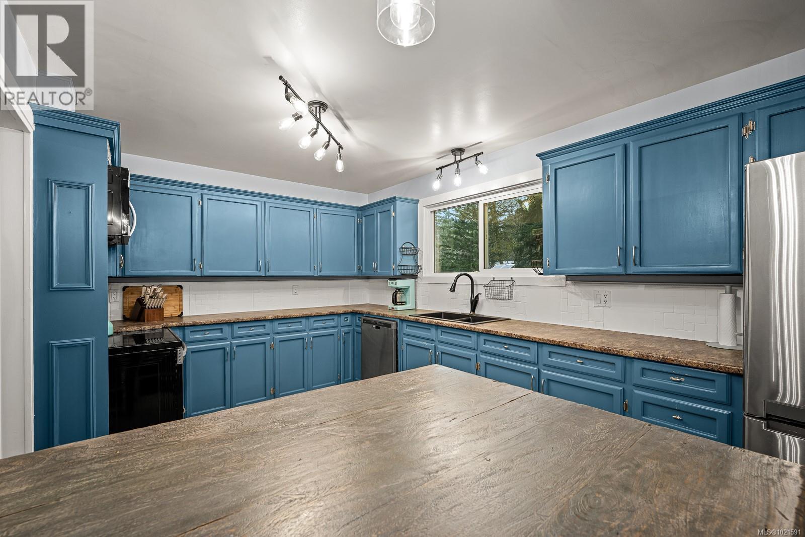 4675 Montrose Dr, Courtenay