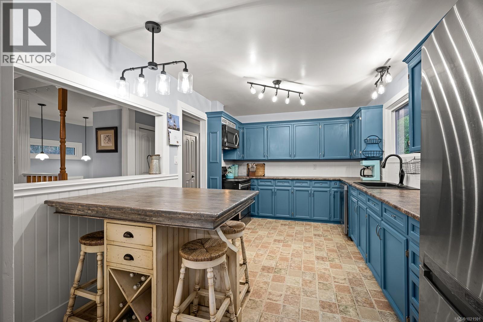 4675 Montrose Dr, Courtenay