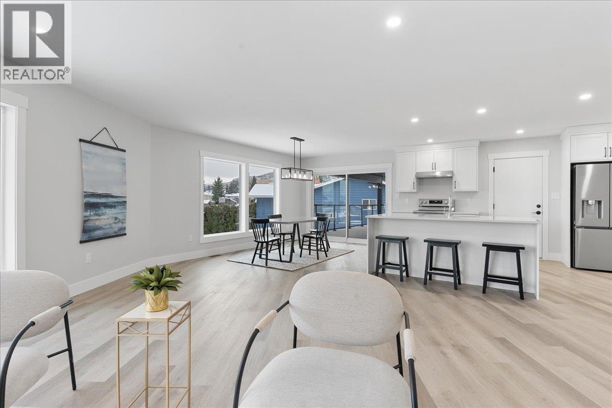  6535 Blue Jay Road, Vernon