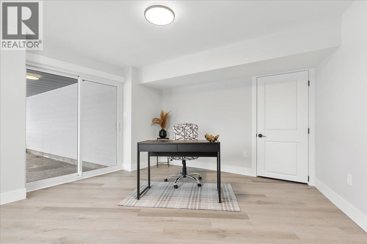  6535 Blue Jay Road, Vernon