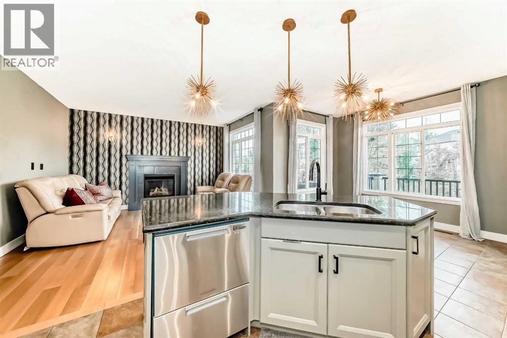 Single Family House for Sale in  Tuscany Estates Crescent NW Tuscany Calgary 