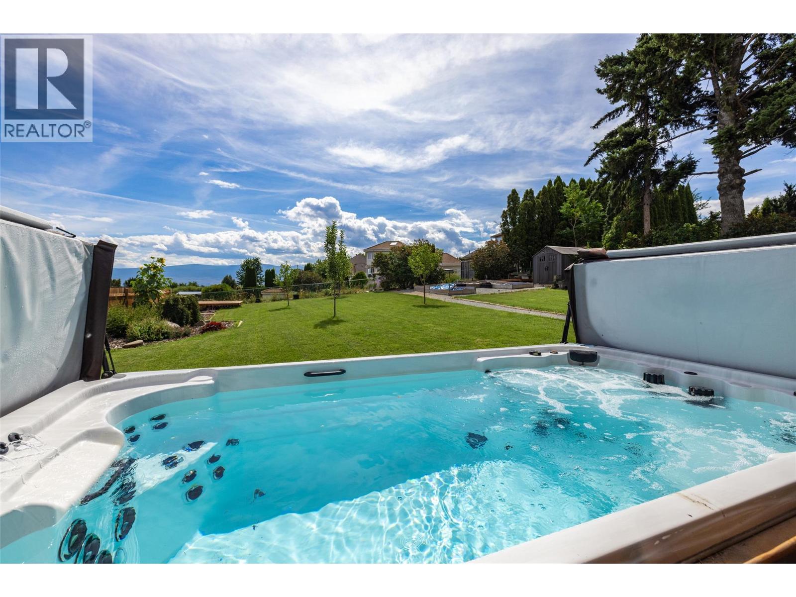  2415 COLLINGWOOD Road, West Kelowna