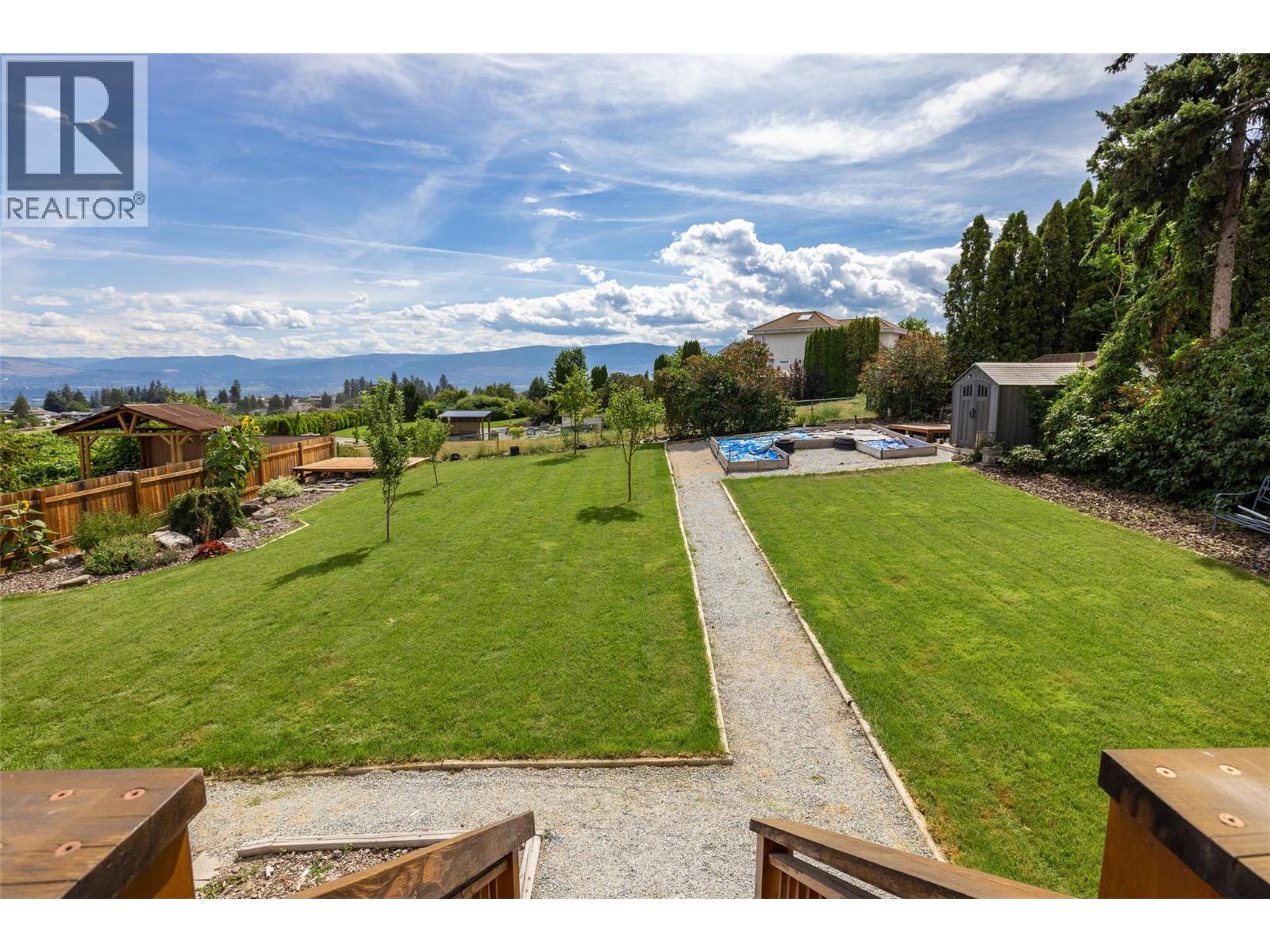  2415 COLLINGWOOD Road, West Kelowna