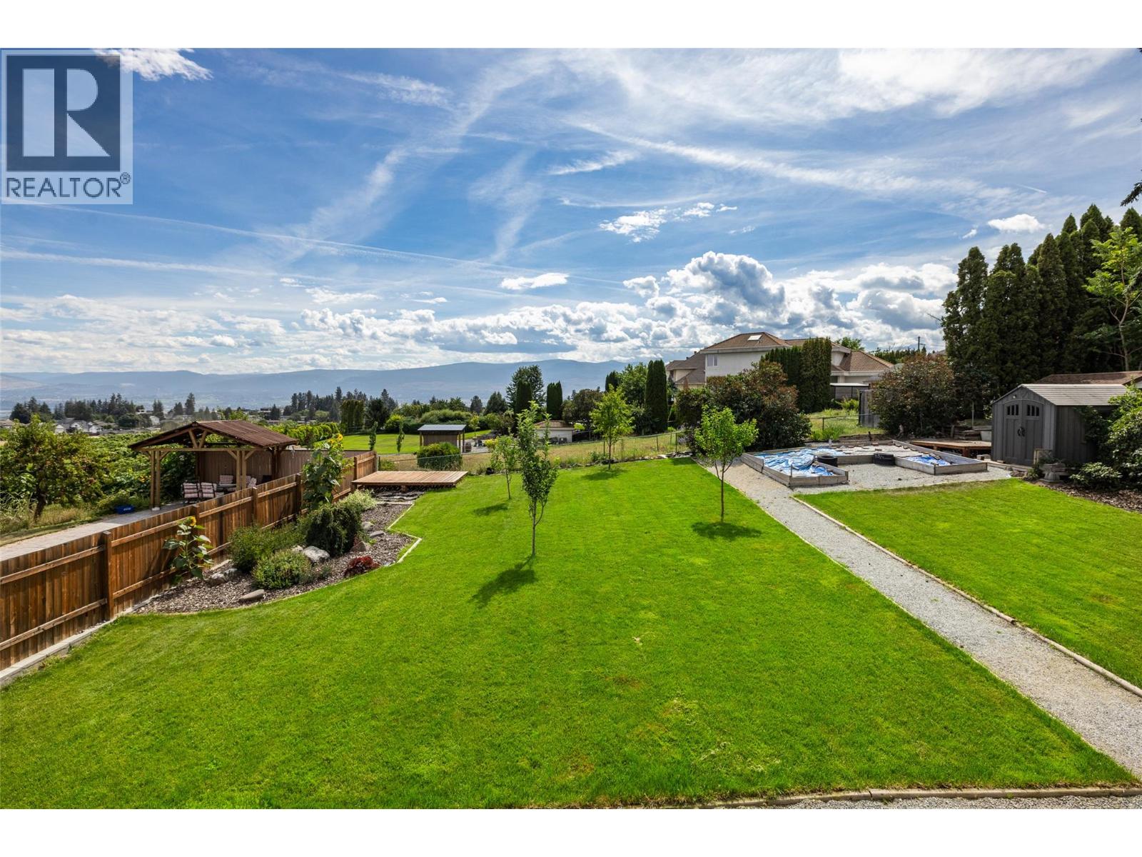  2415 COLLINGWOOD Road, West Kelowna