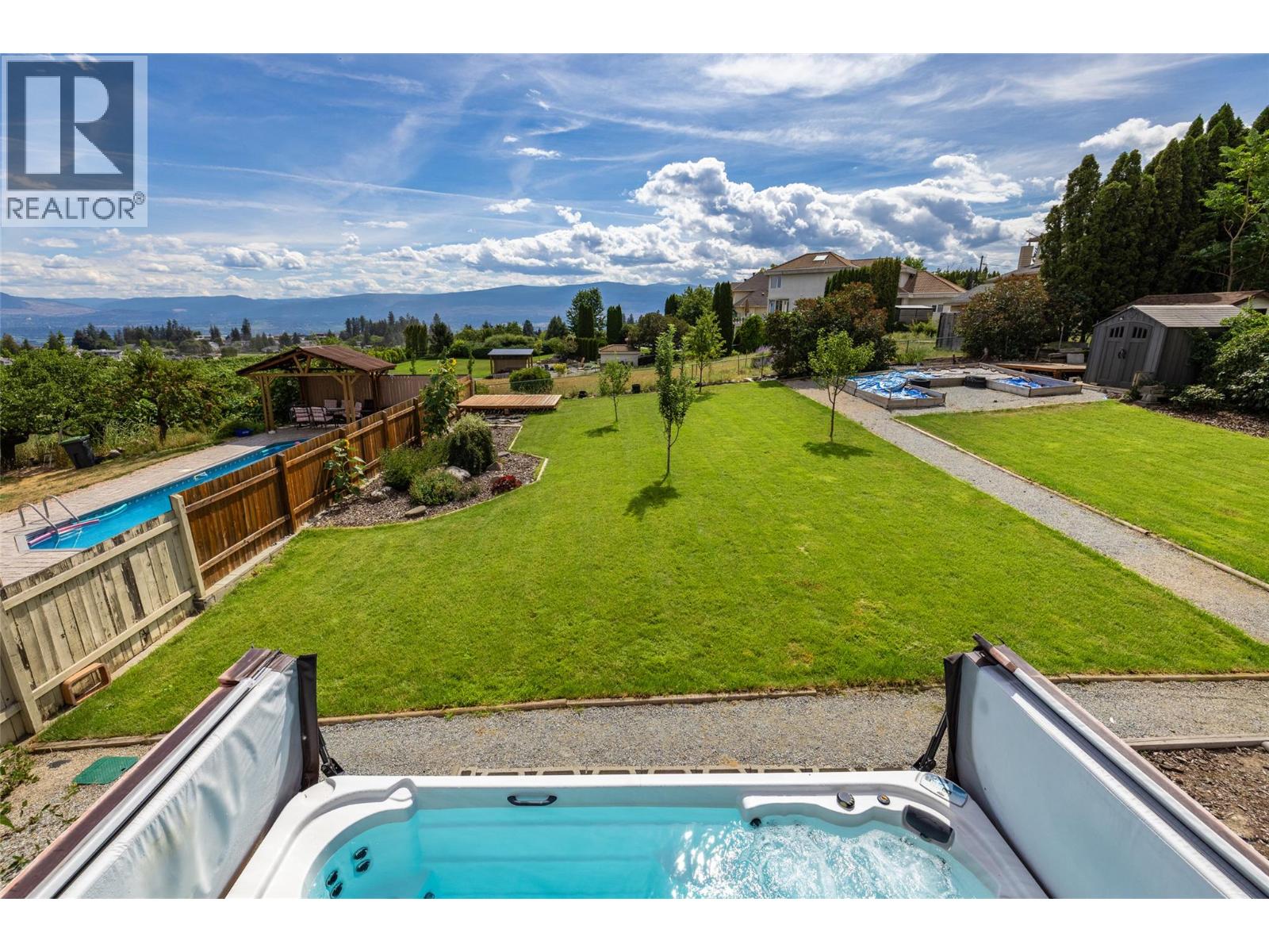  2415 COLLINGWOOD Road, West Kelowna