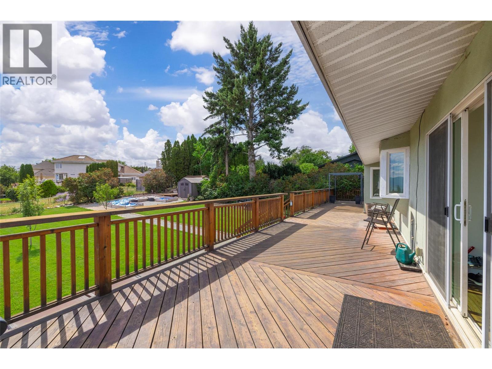  2415 COLLINGWOOD Road, West Kelowna