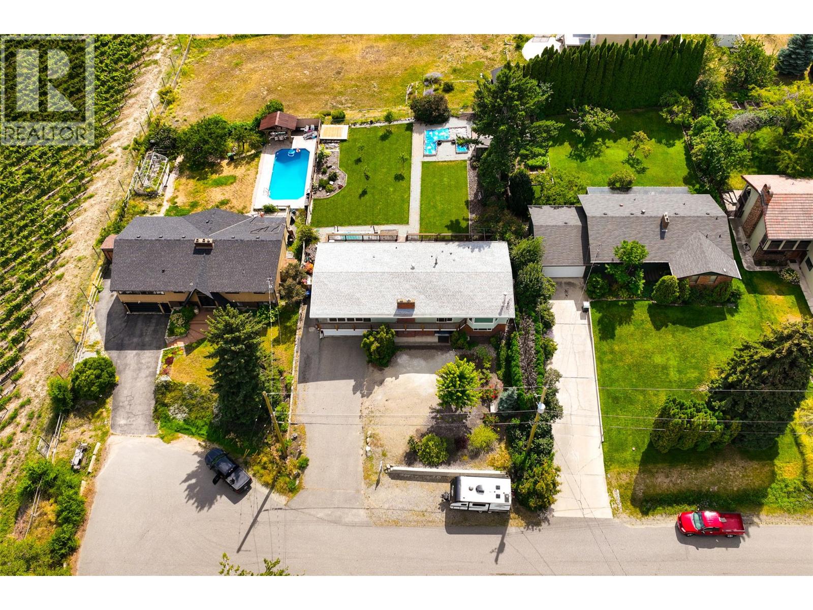  2415 COLLINGWOOD Road, West Kelowna