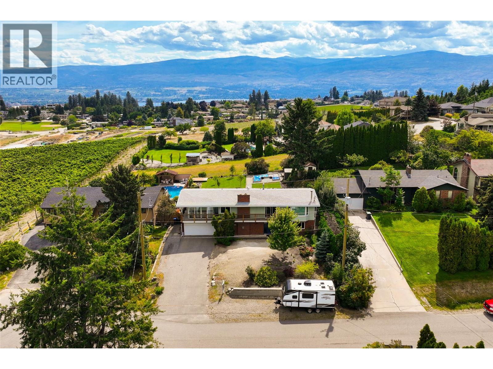  2415 COLLINGWOOD Road, West Kelowna