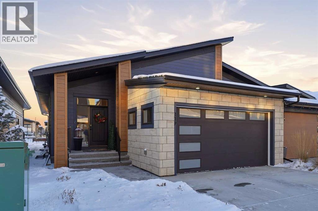 Single Family House for Sale in  Marina Cove SE Mahogany Calgary 