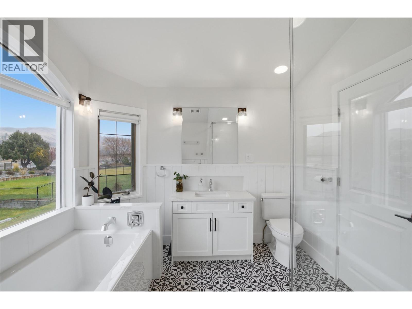 2578 Thompson Drive, Kamloops