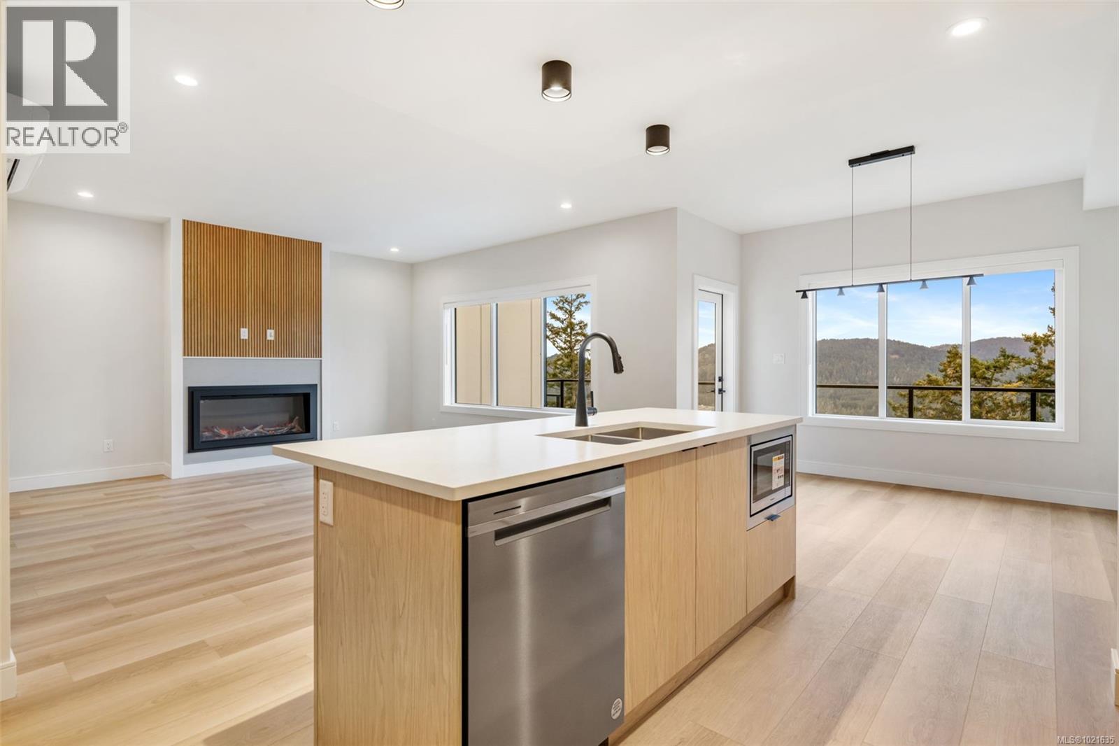 2516 Bronzite Pl, Langford