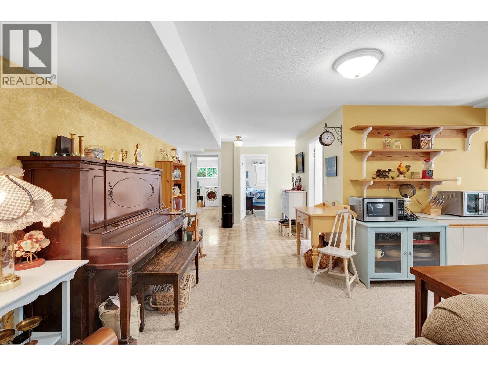 361 WYNDHAVEN PLACE - 32