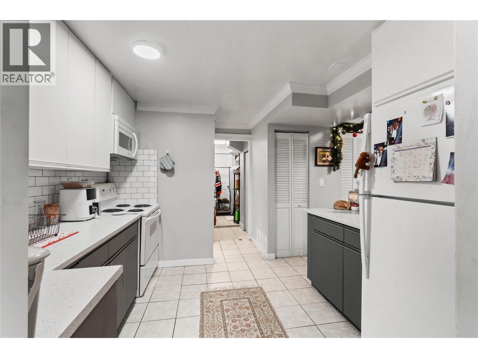 908 GLENEAGLES Drive, Kamloops