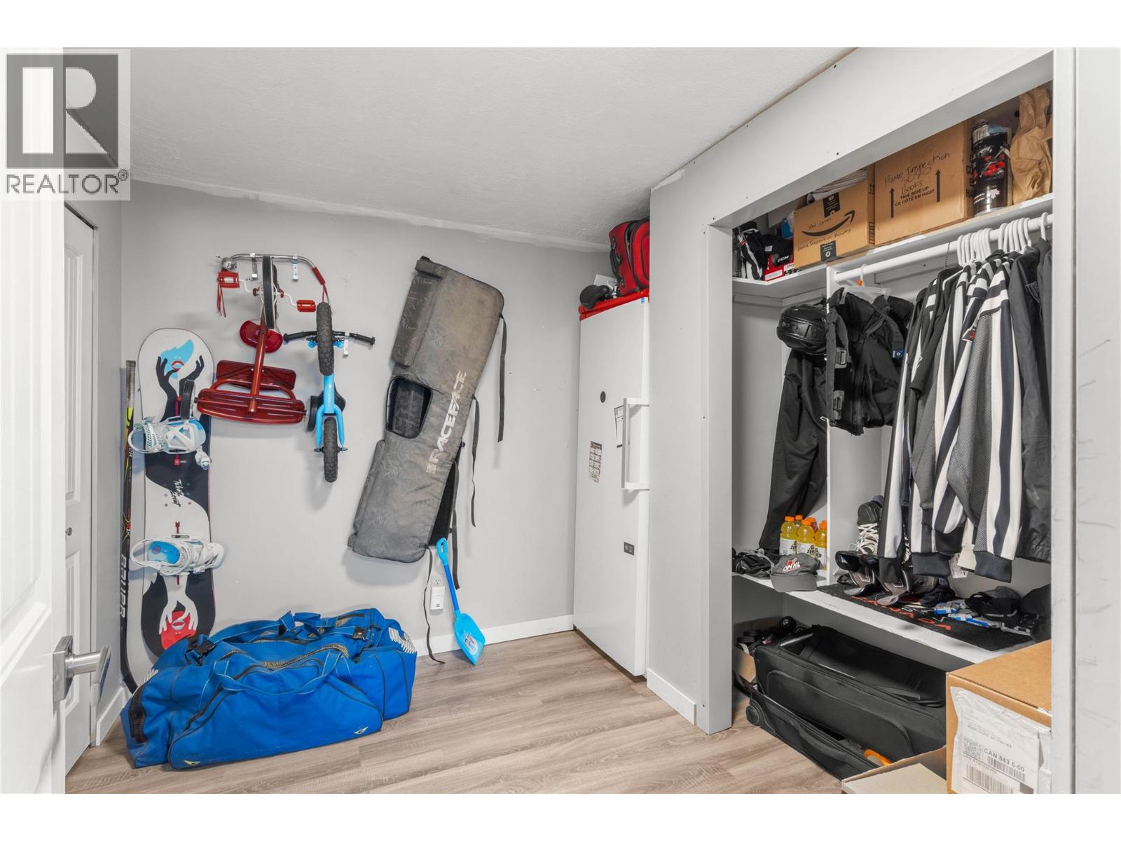 908 GLENEAGLES Drive, Kamloops