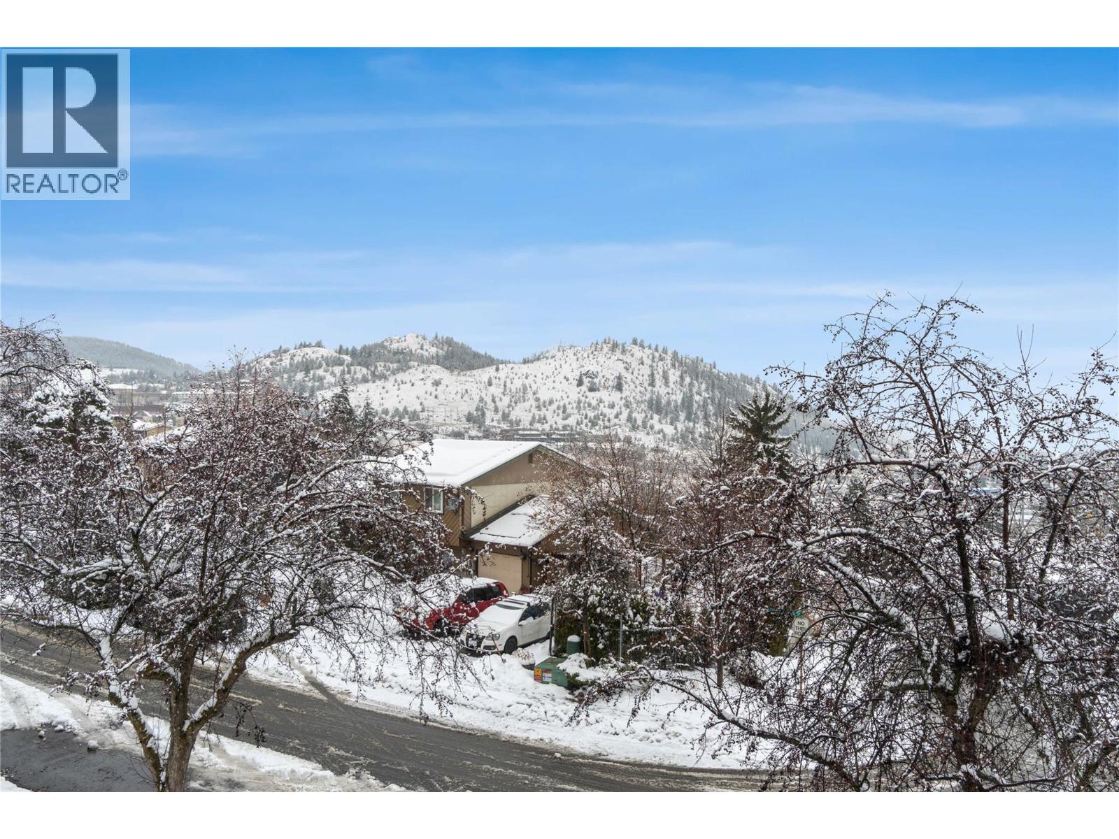 908 GLENEAGLES Drive, Kamloops
