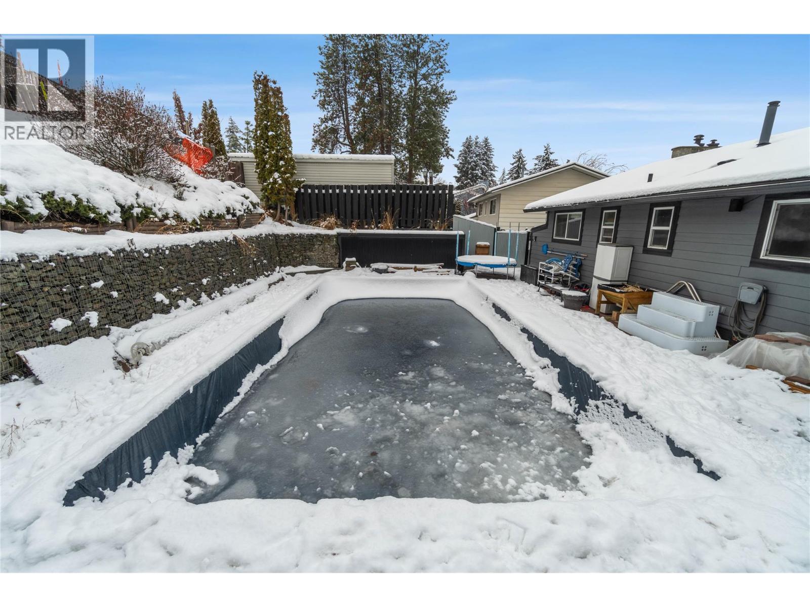 908 GLENEAGLES Drive, Kamloops