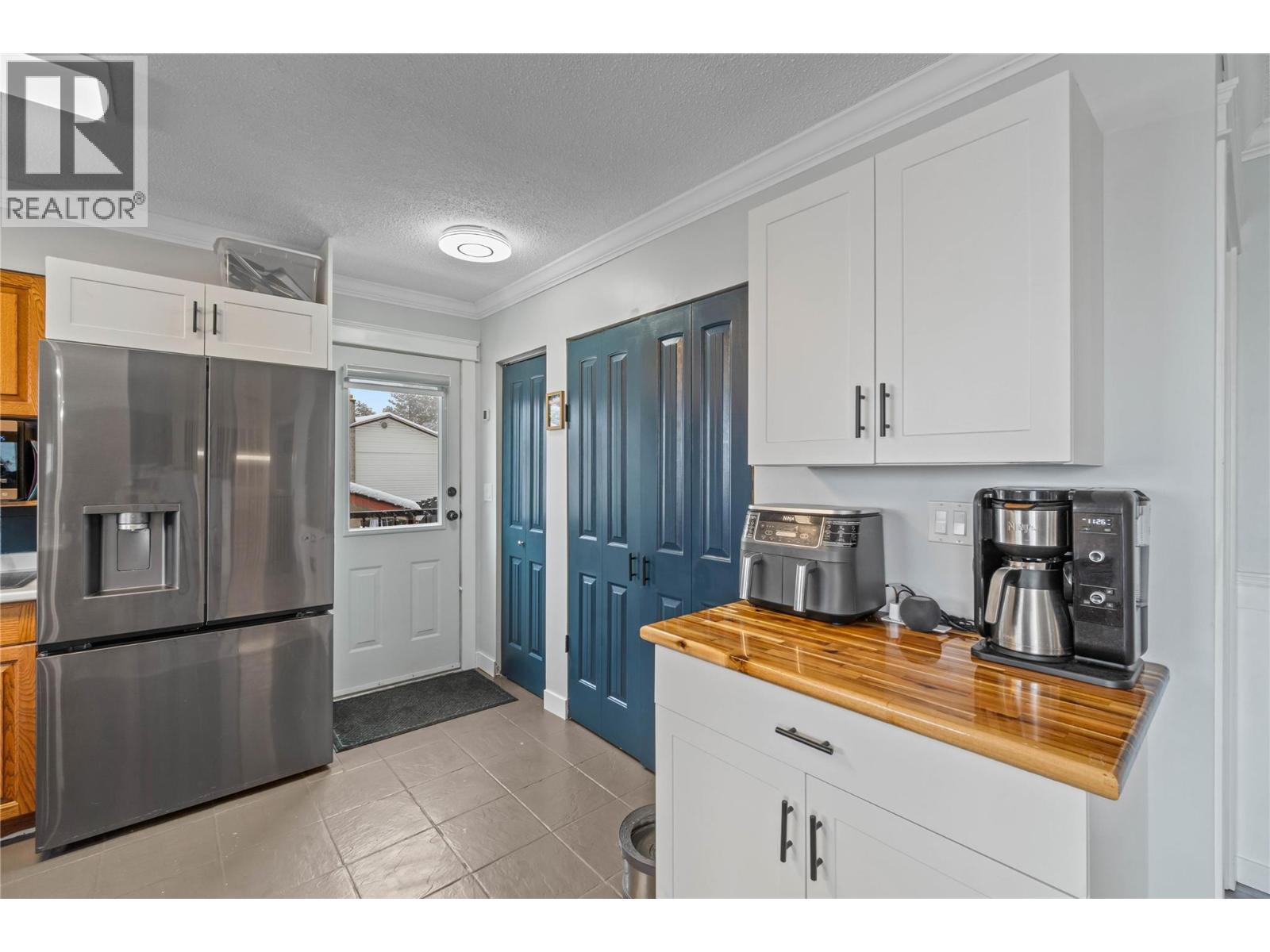 908 GLENEAGLES Drive, Kamloops