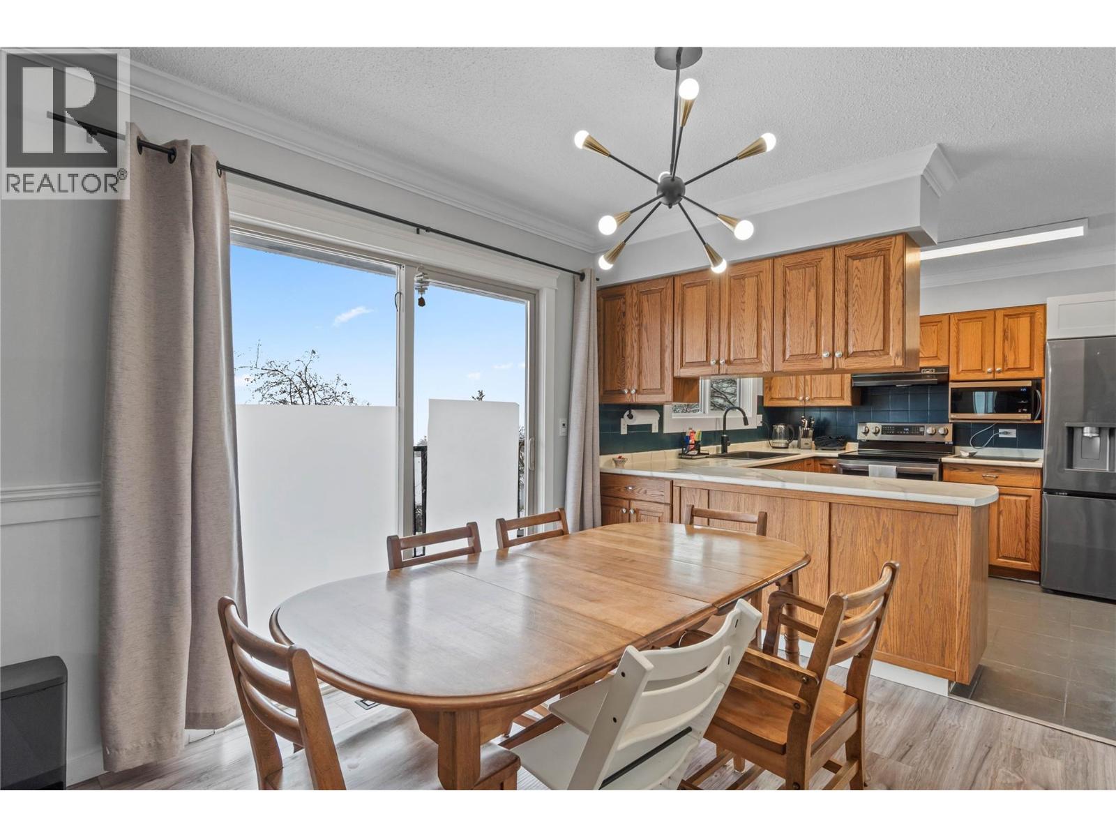 908 GLENEAGLES Drive, Kamloops