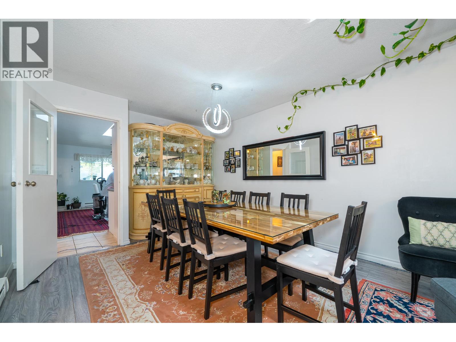 4920 CLAUDE AVENUE, Burnaby