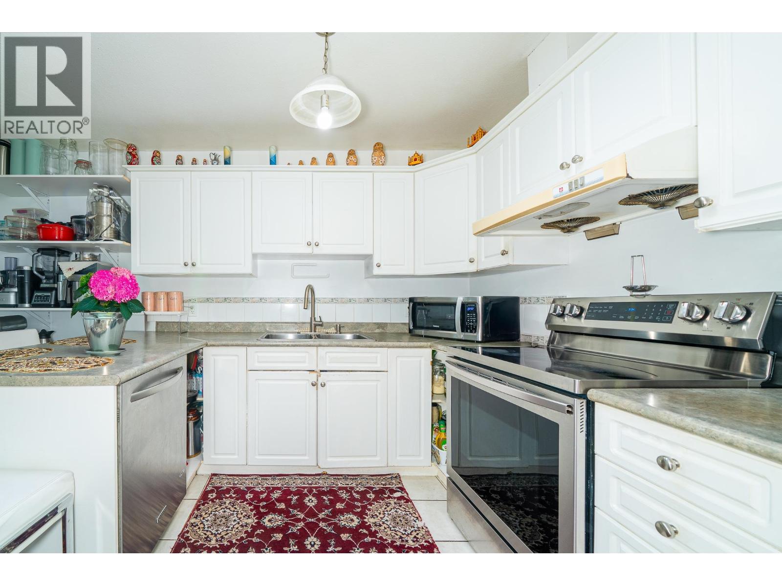 4920 CLAUDE AVENUE, Burnaby