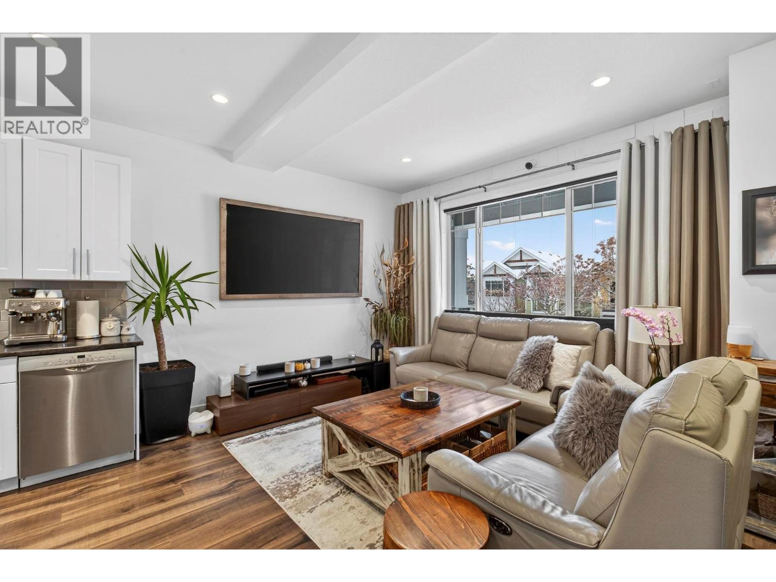  1273 Bergamot Avenue, Kelowna