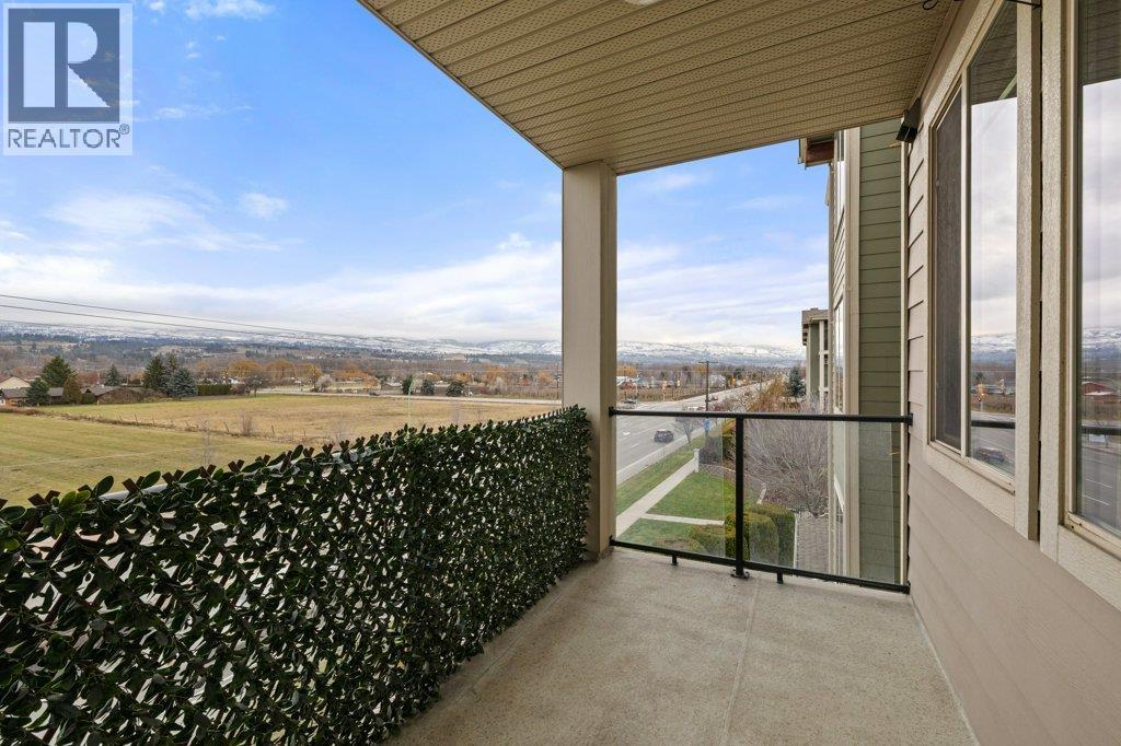 305 3735 Casorso Road, Kelowna
