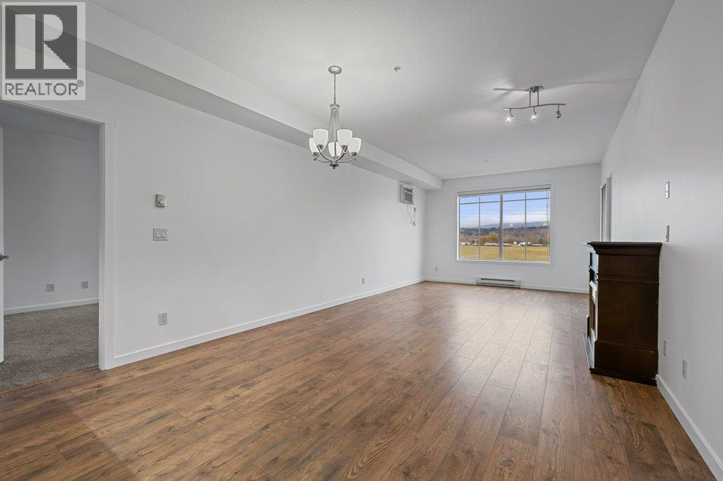 305 3735 Casorso Road, Kelowna