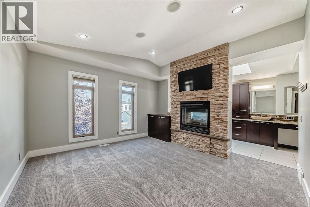 Single Family House for Sale in   Avenue SW Richmond Calgary 