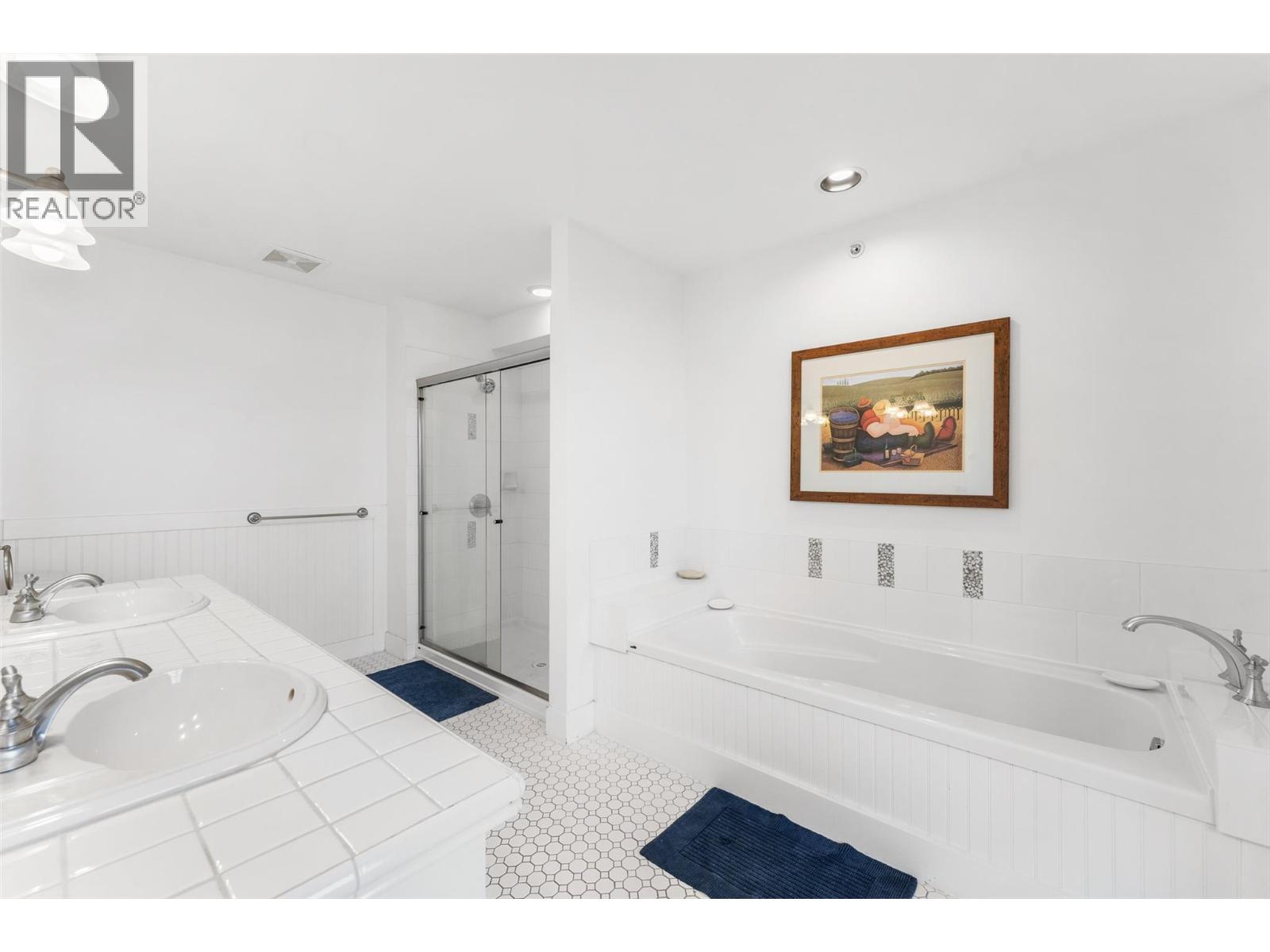 325 3880 Truswell Road, Kelowna