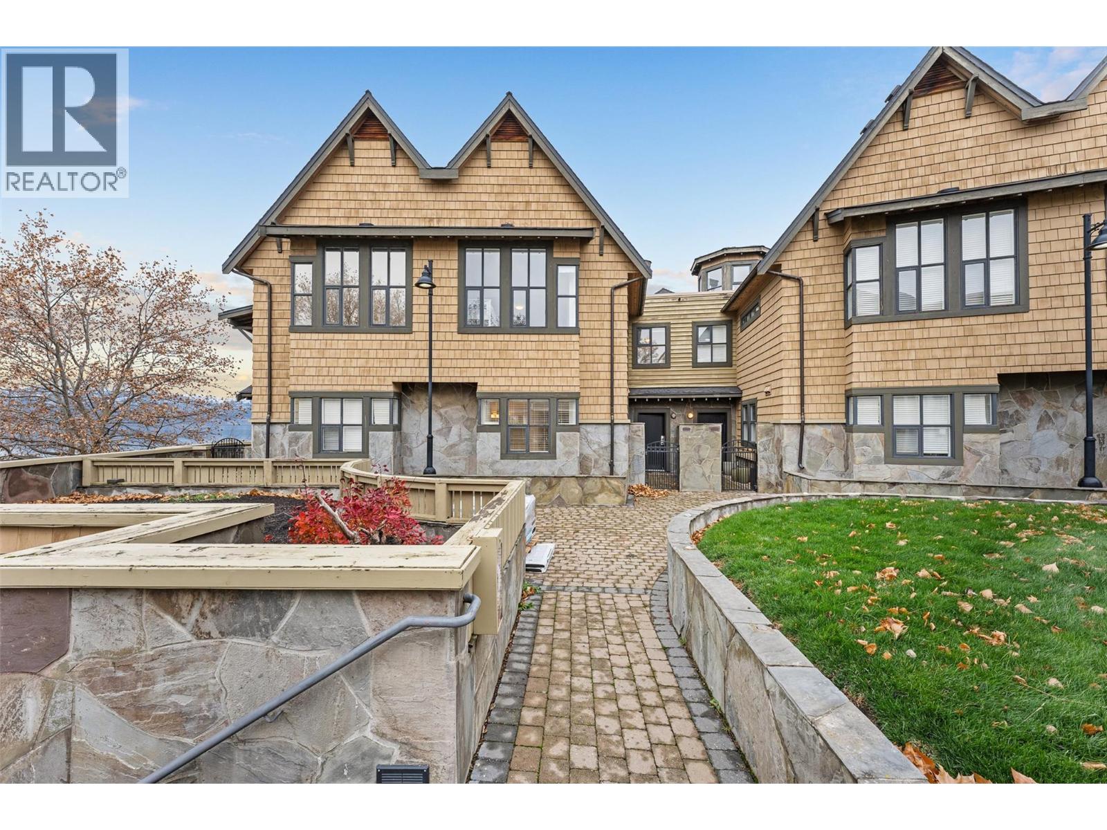 325 3880 Truswell Road, Kelowna