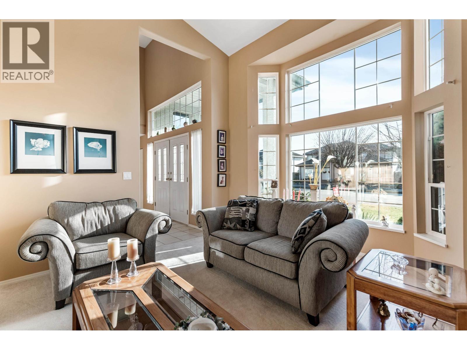 939 RIVERSIDE DRIVE, Port Coquitlam