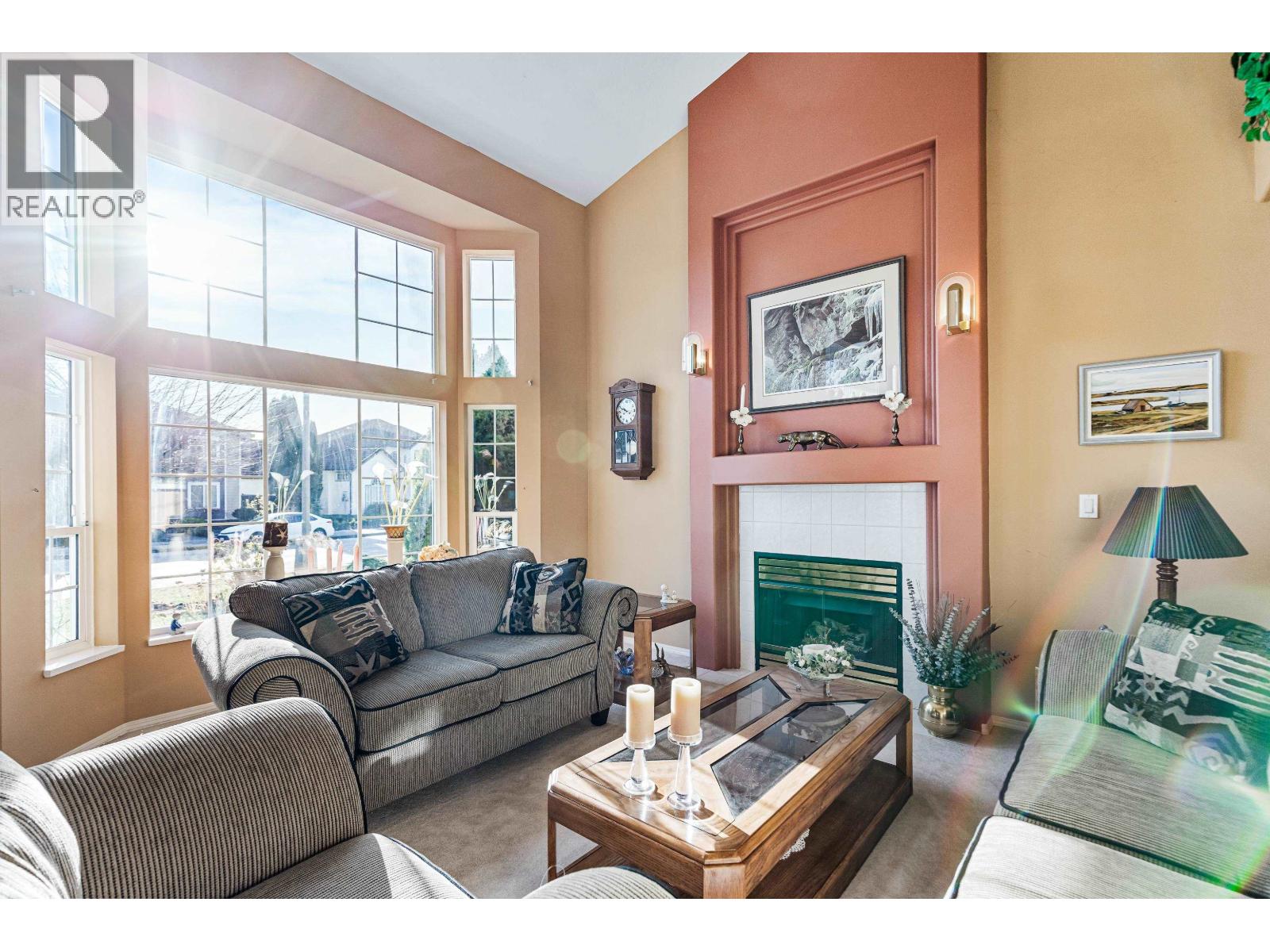 939 RIVERSIDE DRIVE, Port Coquitlam