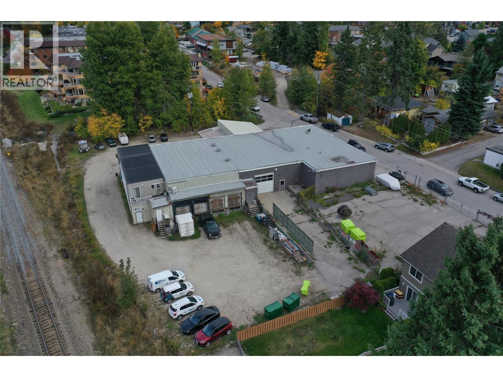 8 711 Radio Avenue, Nelson